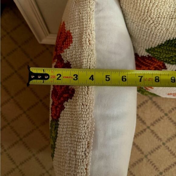 Celebrate Together Give Thanks Looped Stitch Thanksgiving Pillows NWOT set of 2 - Picture 11 of 11